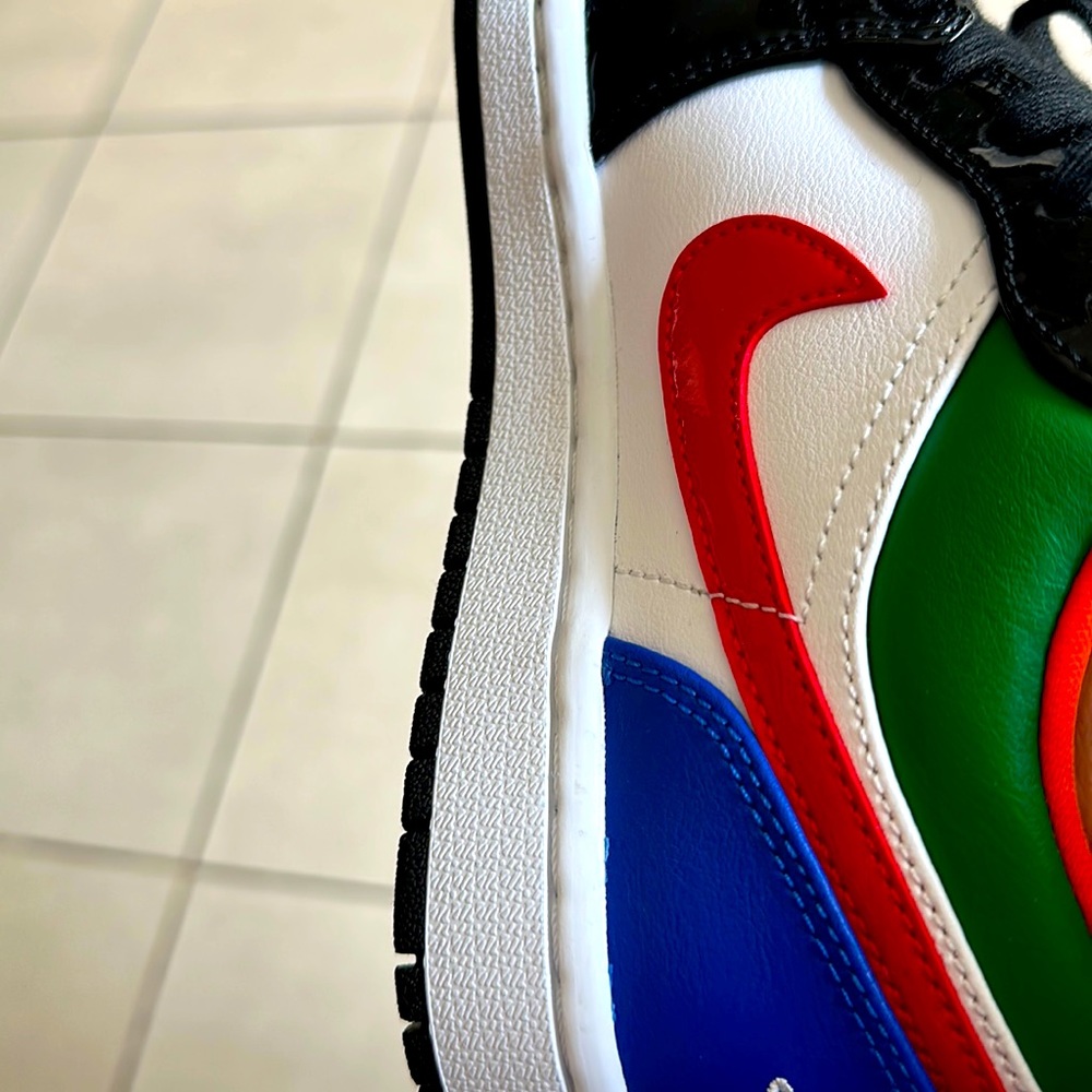 NIKE JORDAN SHOES